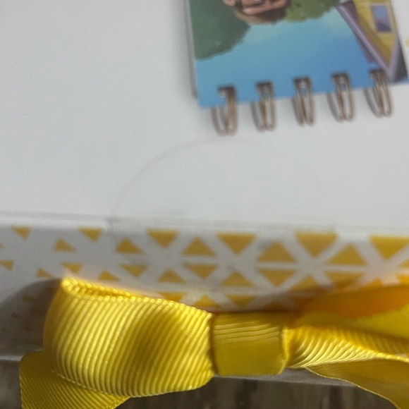 🔥1 day sale🔥 Disney’s UP gift set - Picture 2 of 7